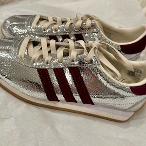 Adidas Women's Metallic Silver and Maroon Sneakers